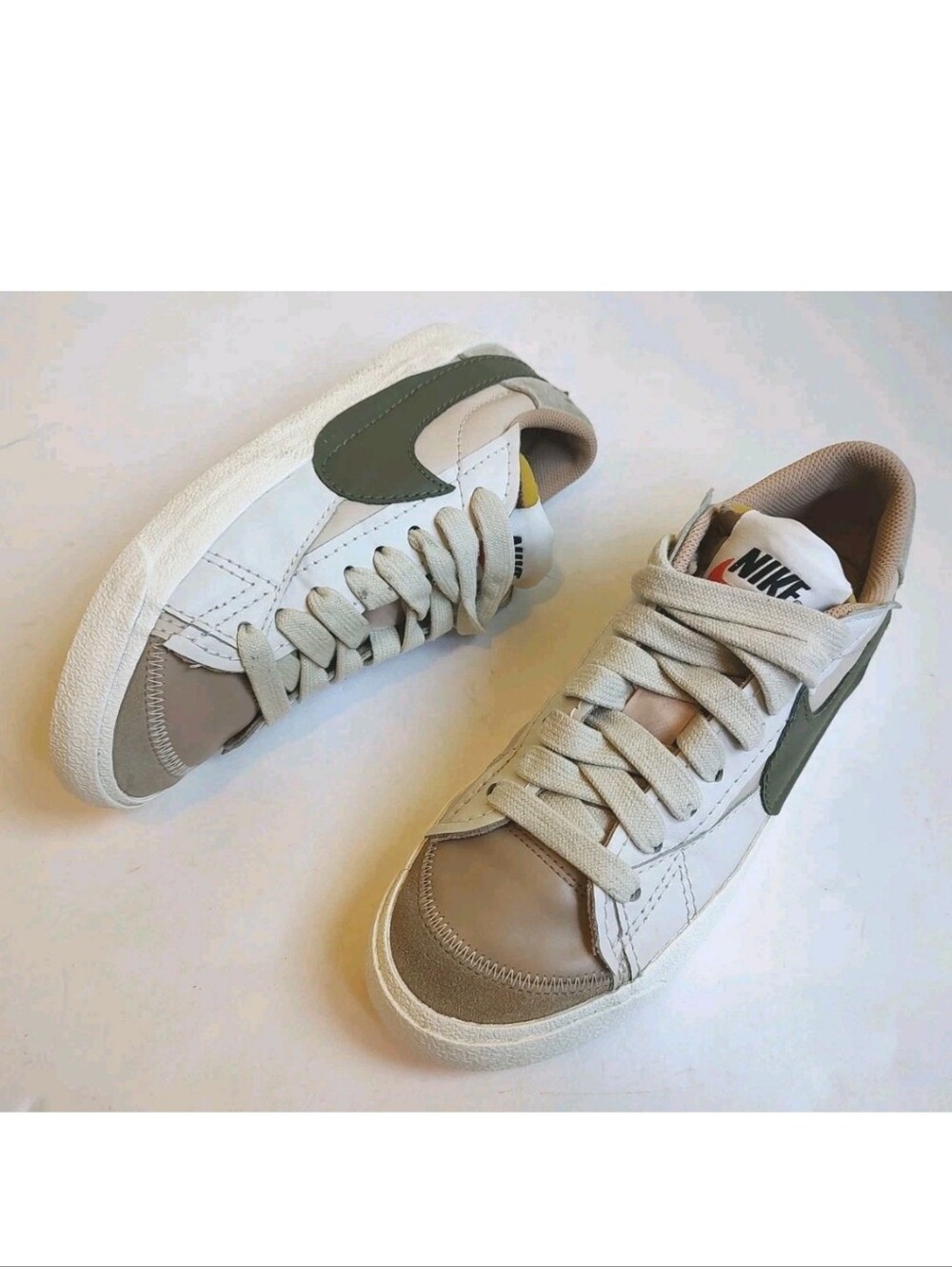 Nike Blazer 77 Low Jumbo Sand Drift Olive Lace Up Sneakers Women's Size 10 Shoes - Picture 7 of 16